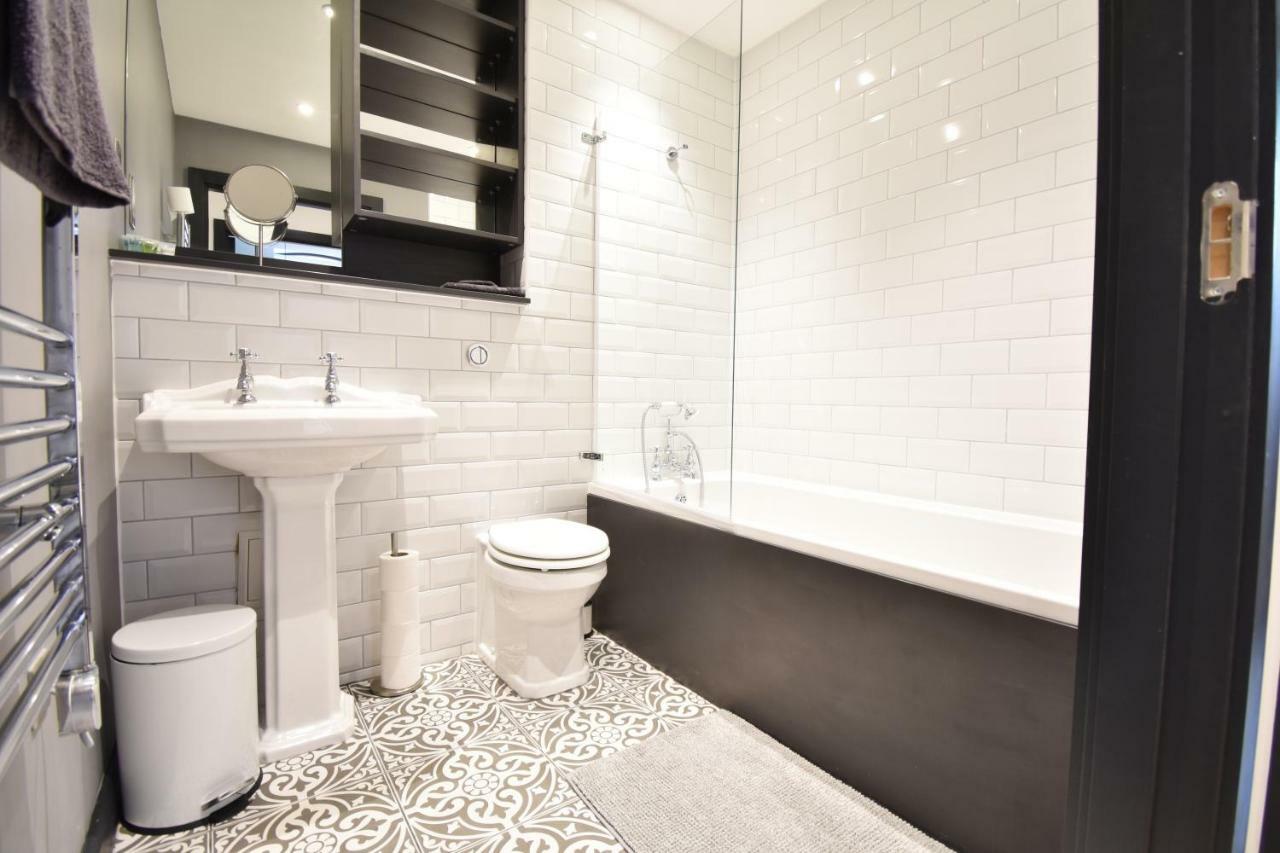 Aire New York Styled Luxury Apartment *